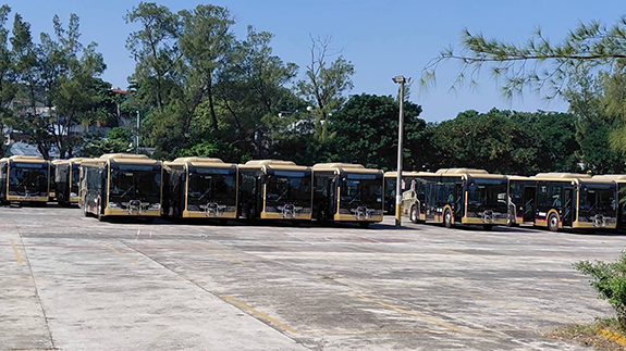Yutong envía a Veracruz 60 autobuses híbridos para el transporte de Coatzacoalcos