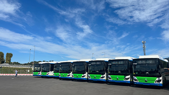 23 autobuses eléctricos de Yutong entregados a Como