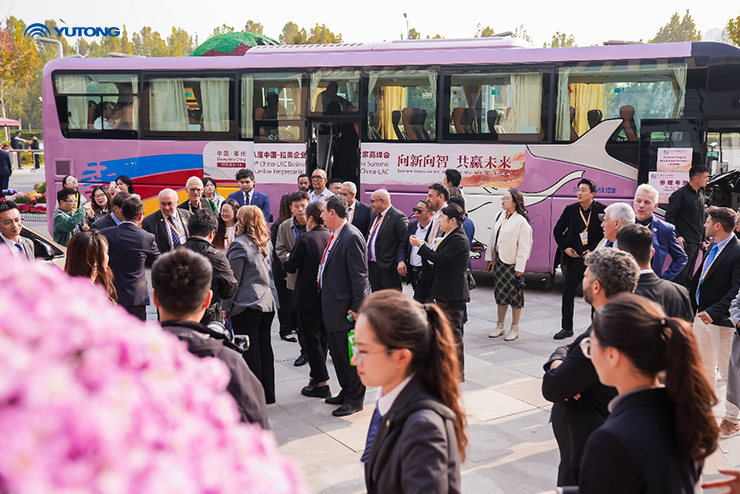 Delegación Latinoamericana Visita Yutong para Explorar Soluciones de Transporte Sostenible Delegación Latinoamericana Visita Yutong para Explorar Soluciones de Transporte Sostenible