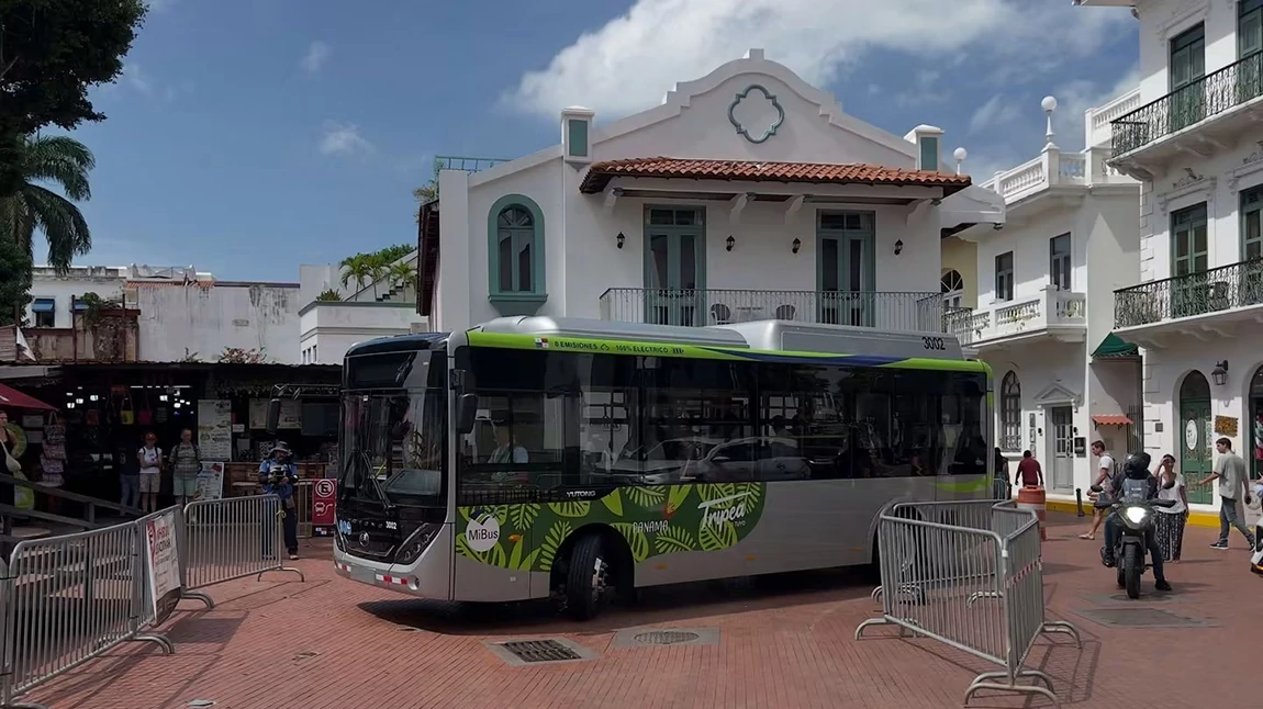 Impulsando la Movilidad Sostenible en Panamá: Yutong Entrega Autobuses 100% Eléctricos a MiBus para la Nueva 