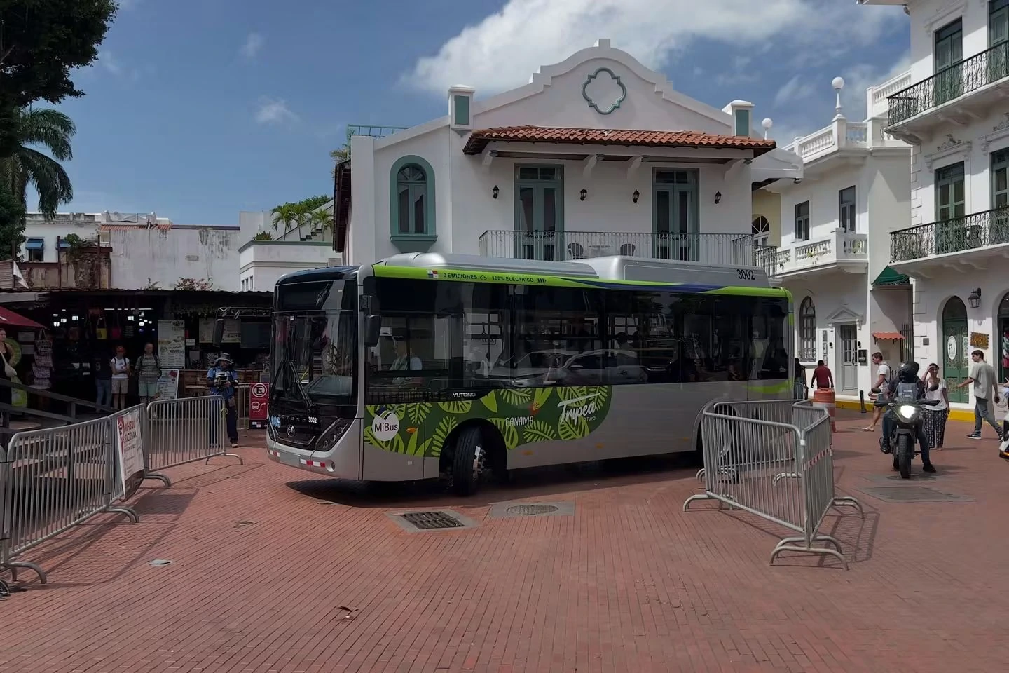 Impulsando la Movilidad Sostenible en Panamá: Yutong Entrega Autobuses 100% Eléctricos a MiBus para la Nueva Ruta Verde
