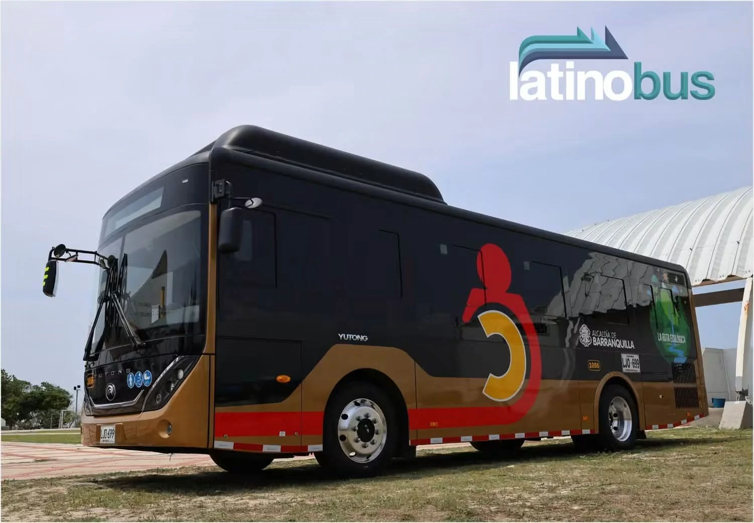 Nuevo referente de movilidad sostenible: Yutong presenta su nuevo autobús a gas natural en Barranquilla, Colombia