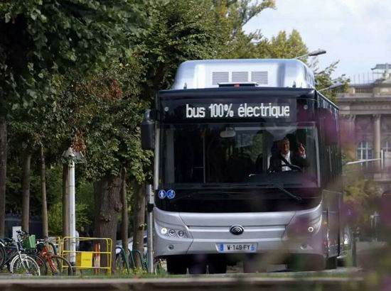 Venta de autobuses de nueva energía de Yutong aumentó 176.1% en el a？o 2015