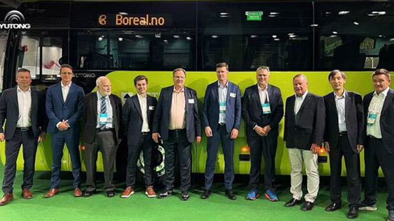 Yutong Bus debutó en la 35ª Conferencia Mundial de Vehículos Eléctricos