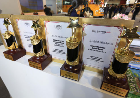 Cuatro premios BAAV en Busworld Asia de 2012