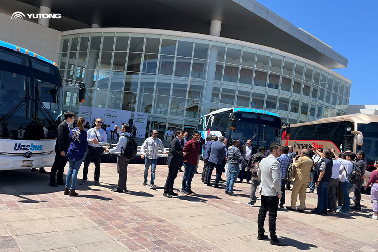 La sucursal mexicana de Yutong participa en la Presentación de Autobuses Ecológicos