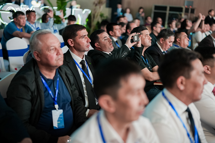 Yutong presenta la marca global de servicios EnRoute+, pionera en la nueva era en la innovación del valor de los vehículos comerciales