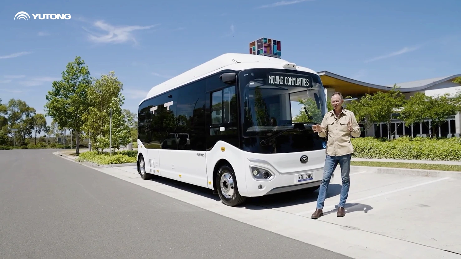 Reseña de ABC sobre el Yutong E7S: Una nueva solución para la movilidad de último kilómetro