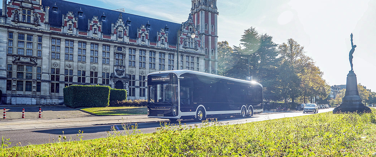 Yutong versión española