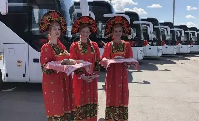 Yutong impulsa el viaje maravillo en todo el mundo con calidad china en medio del 70 aniversario de las relaciones diplomáticas chino-rusas Yutong impulsa el viaje maravillo en todo el mundo con calidad china en medio del 70 aniversario de las relaciones diplomáticas chino-rusas