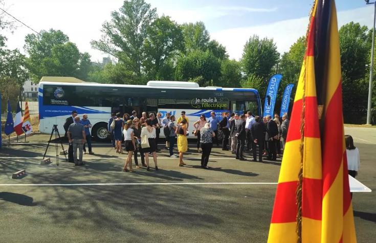 Se inició la primera línea interurbana pura eléctrica en Europa, y el autobús puro eléctrico de Yutong entró en Provenza, Francia.