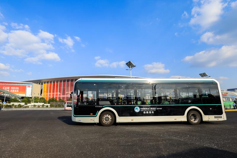 Los autobuses de Yutong sirven a la Exposición Internacional de Importaciones de China 2019