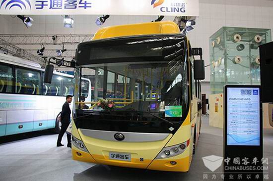 Fantástico equipo de Yutong brilla en la exhibición de autobuses de Tianjin del a？o 2017